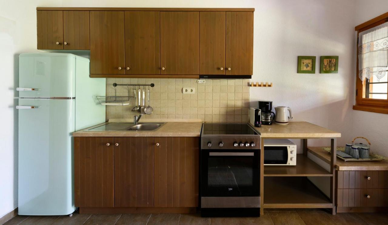 4Elies Apartments فوروفورو المظهر الخارجي الصورة